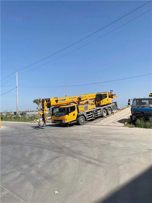 桓仁吊车作业时，可能会产生哪些额外收费项目？